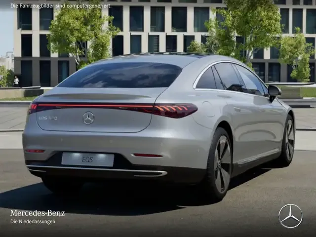 Mercedes-Benz EQS