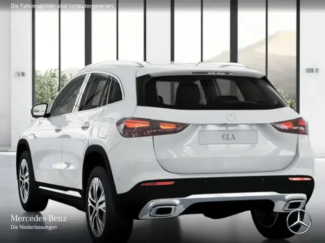 Mercedes-Benz GLA 220