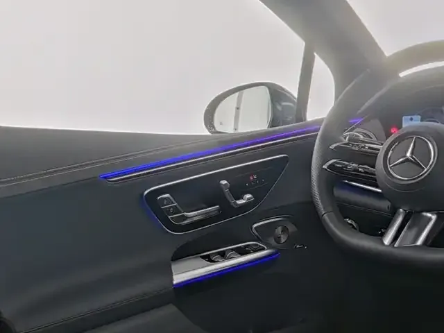 Mercedes-Benz EQE 300