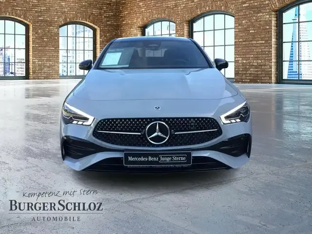 Mercedes-Benz CLA 180