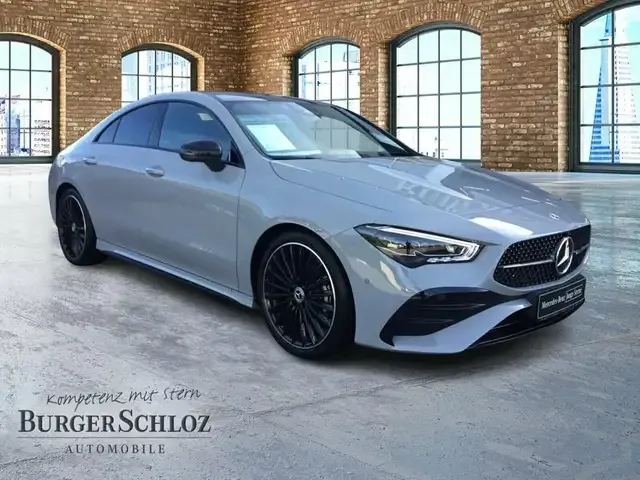 Mercedes-Benz CLA 180