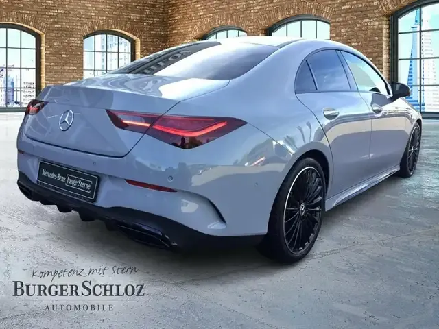 Mercedes-Benz CLA 180