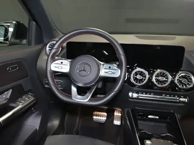 Mercedes-Benz EQA 250