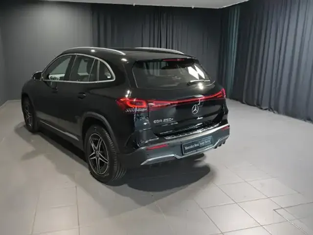 Mercedes-Benz EQA 250
