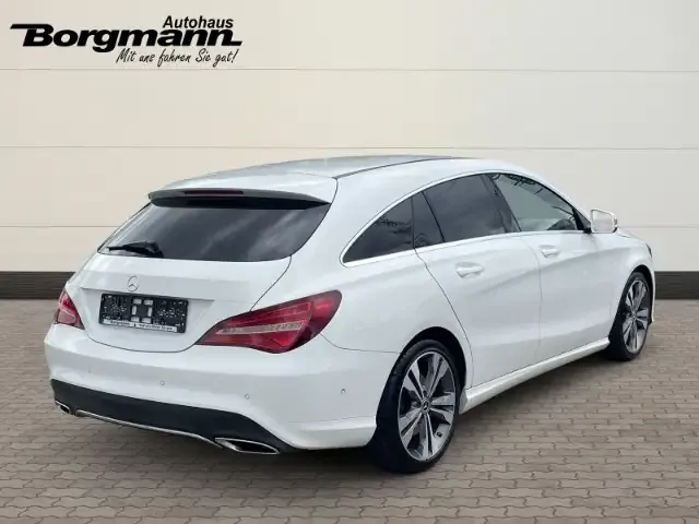 Mercedes-Benz CLA 220