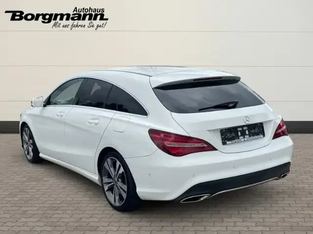 Mercedes-Benz CLA 220