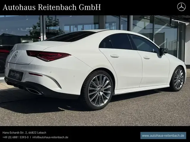 Mercedes-Benz CLA 200