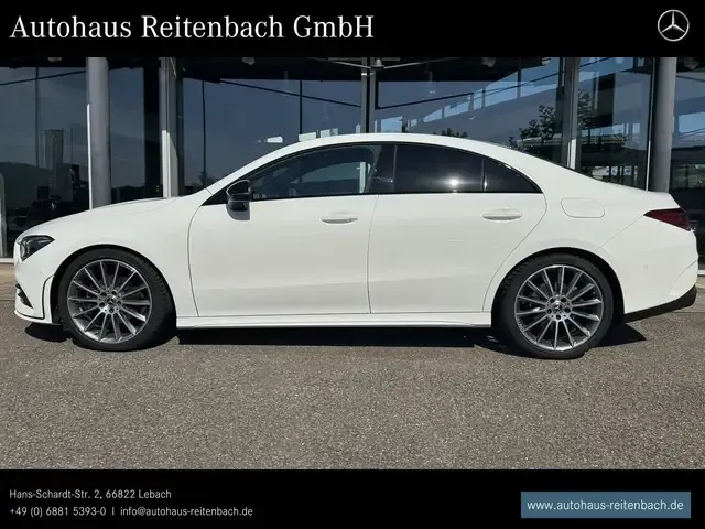 Mercedes-Benz CLA 200