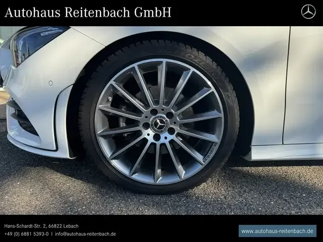 Mercedes-Benz CLA 200