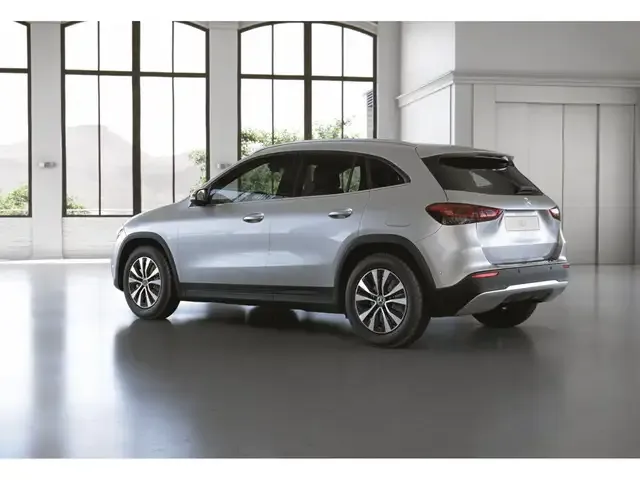 Mercedes-Benz GLA 250