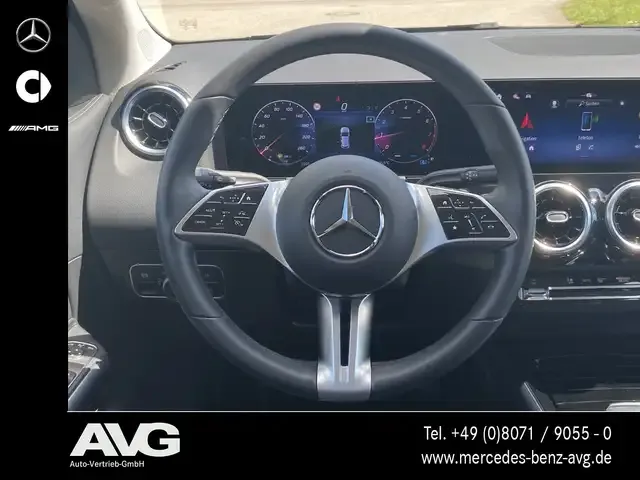 Mercedes-Benz GLA 180