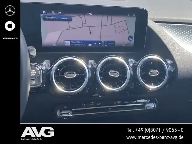 Mercedes-Benz GLA 180