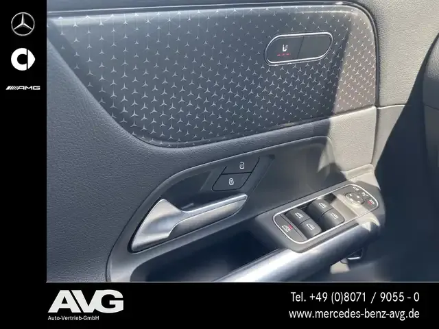 Mercedes-Benz GLA 180