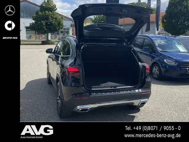 Mercedes-Benz GLA 180