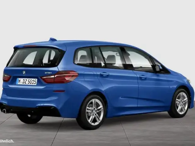 BMW 218