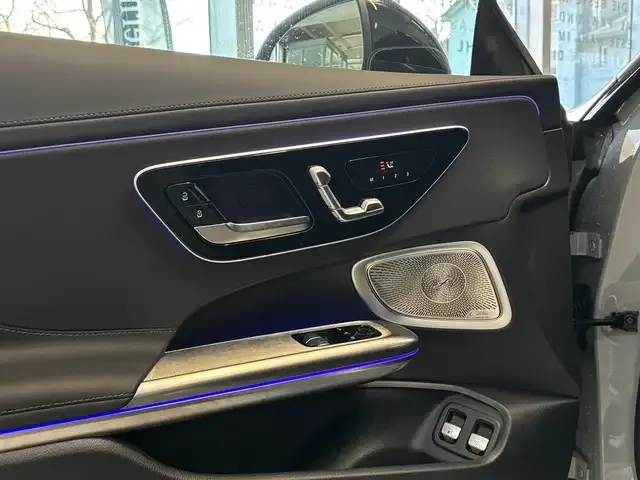 Mercedes-Benz CLE 300