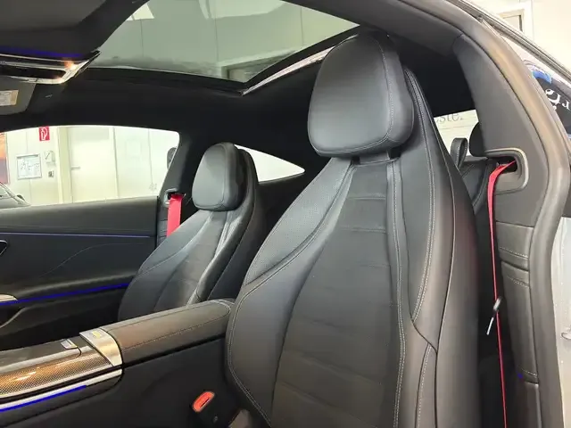 Mercedes-Benz CLE 300