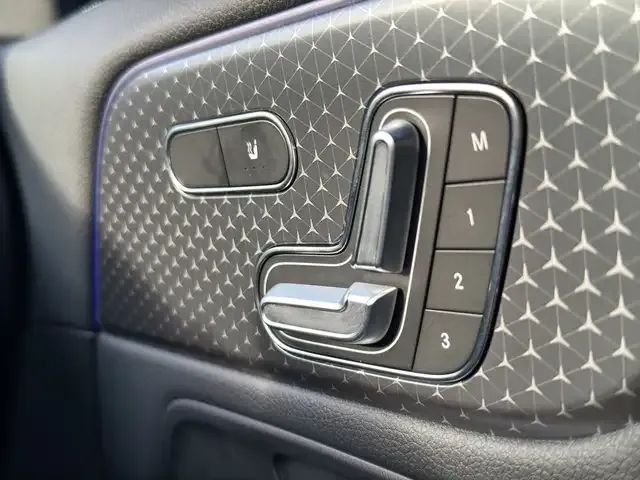 Mercedes-Benz GLA 220