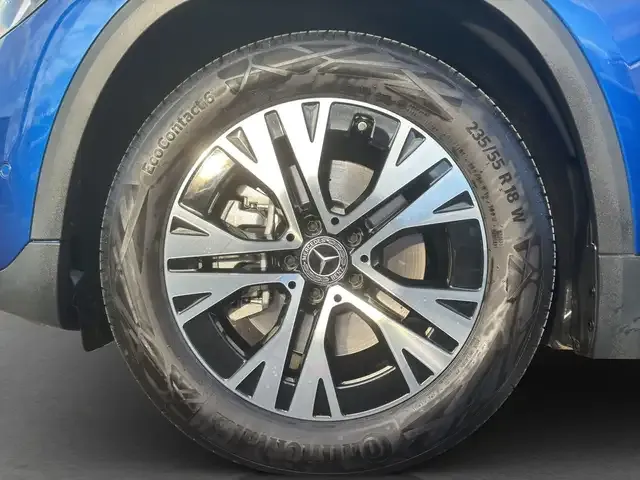 Mercedes-Benz GLA 220