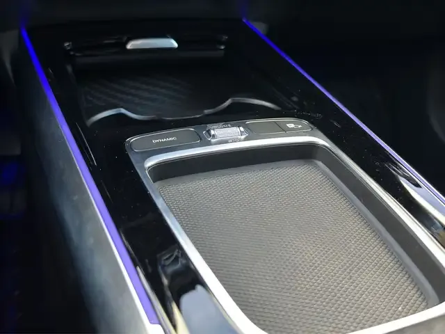 Mercedes-Benz GLA 220