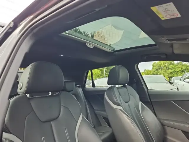 Audi SQ2