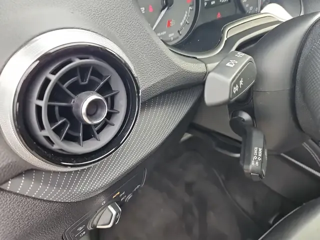 Audi SQ2