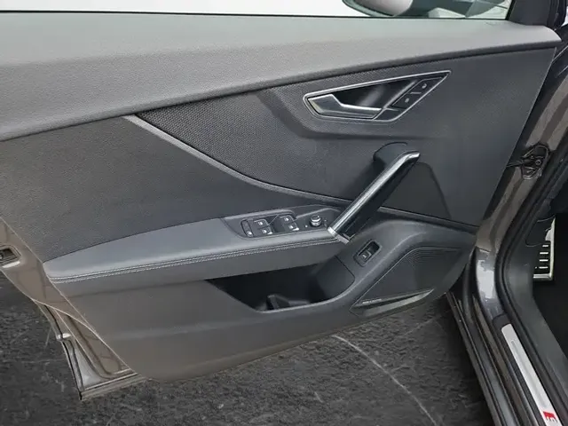 Audi SQ2