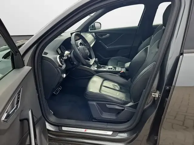 Audi SQ2