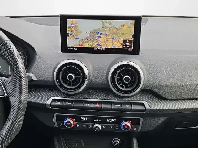Audi SQ2