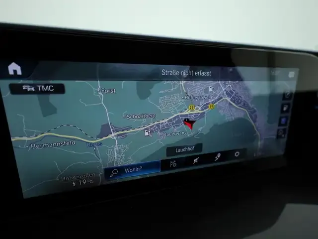 Mercedes-Benz EQC 400