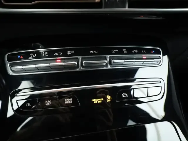 Mercedes-Benz EQC 400