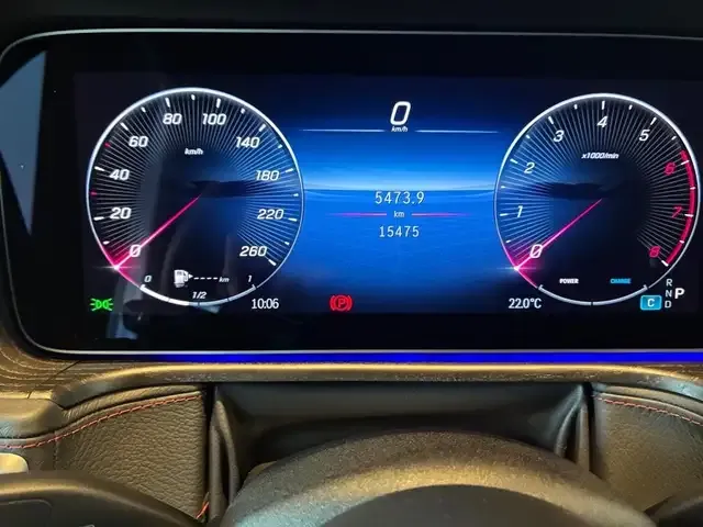 Mercedes-Benz G 500