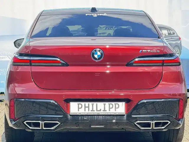 BMW 760