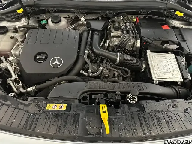 Mercedes-Benz GLA 250