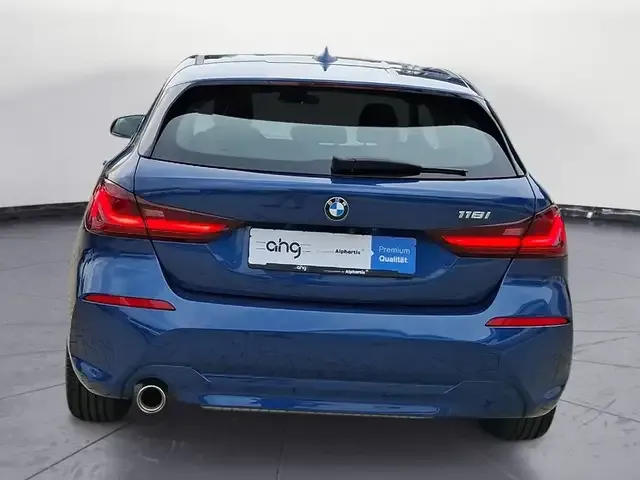 BMW 118
