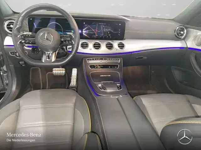 Mercedes-Benz E 63 AMG