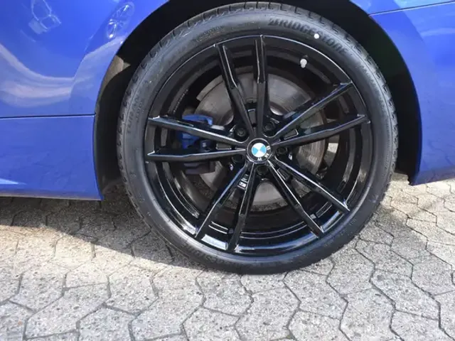 BMW 440