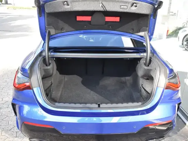 BMW 440