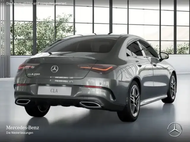 Mercedes-Benz CLA 200