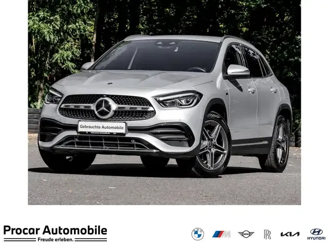 Mercedes-Benz GLA 250