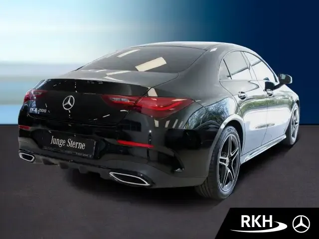 Mercedes-Benz CLA 200