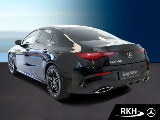 Mercedes-Benz CLA 200