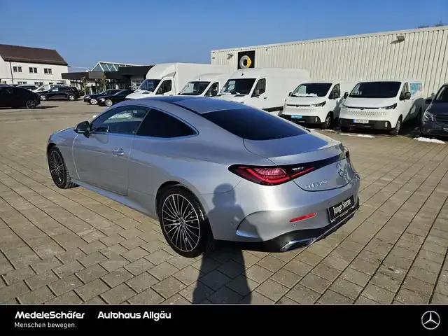 Mercedes-Benz CLE 220