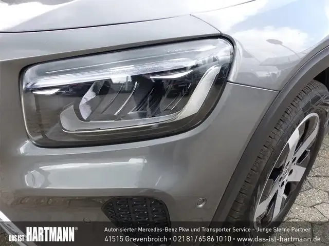 Mercedes-Benz GLB 200