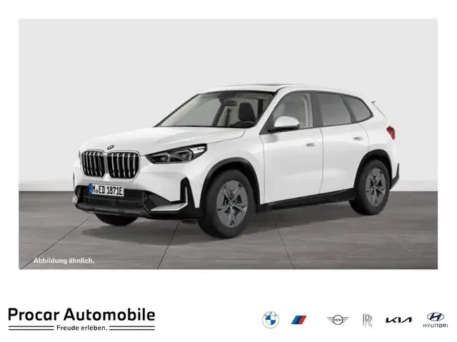 BMW iX1