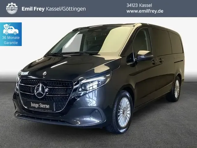 Mercedes-Benz V 220