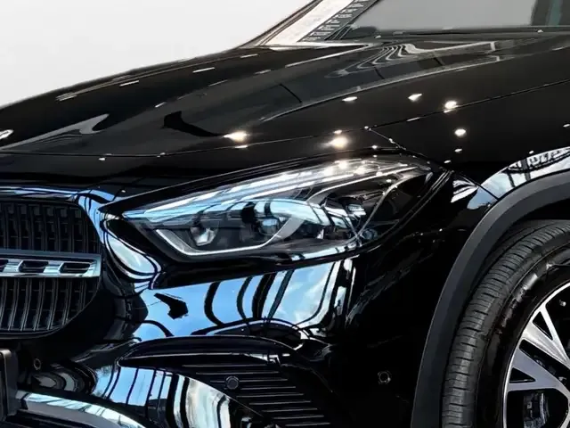 Mercedes-Benz GLA 180