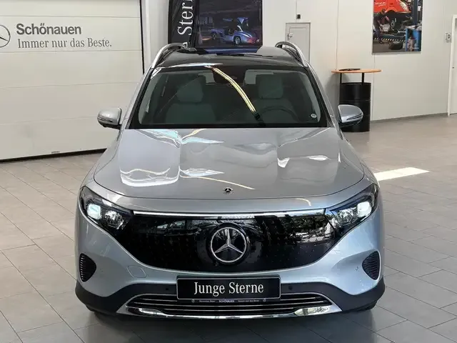 Mercedes-Benz EQB 300