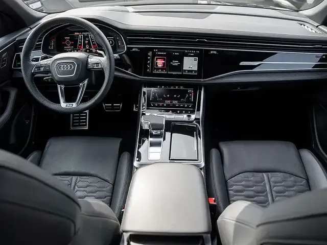 Audi RS Q8
