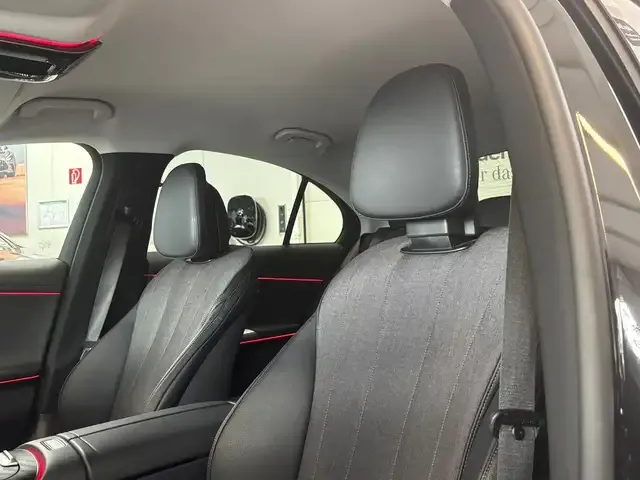 Mercedes-Benz E 400